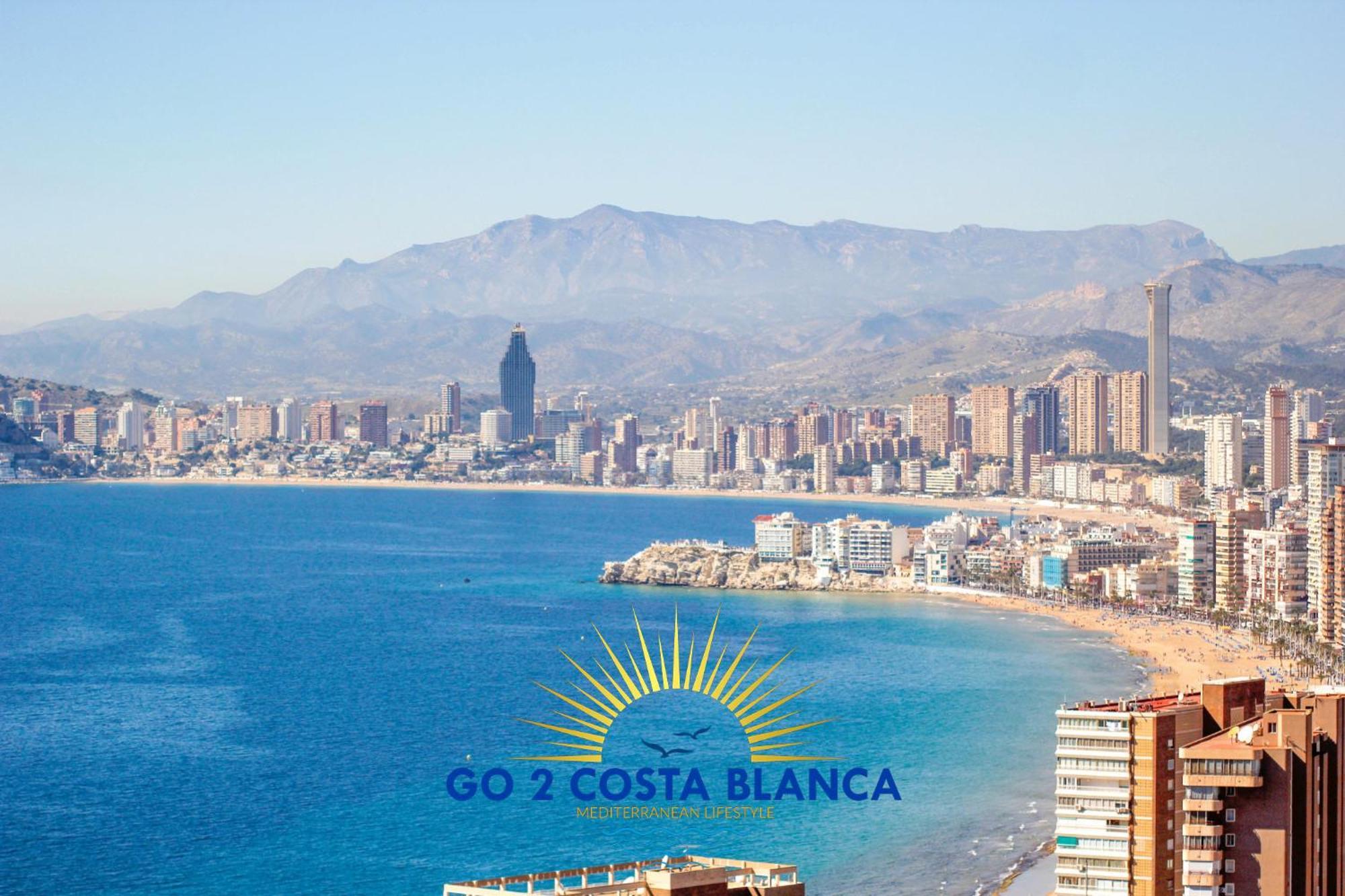 Bea'S Seaview Home Deluxe Benidorm Luaran gambar